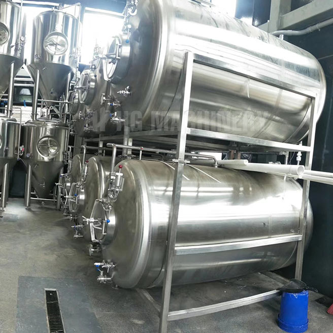 Horizontal Bright Beer Tank